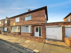 Photo 11- click for photo gallery